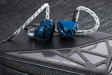 Load image into Gallery viewer, Maven Pro