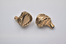 Load image into Gallery viewer, UM Maven